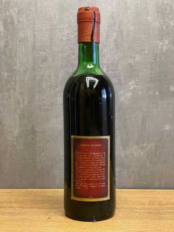 Вино Ricasoli Chianti 1975 года