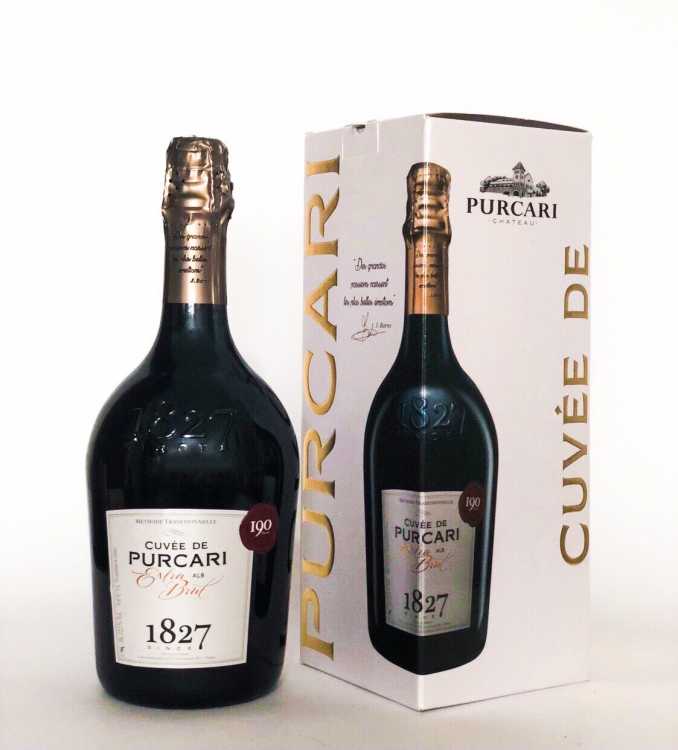 Шампанское «Cuvee de Purcari» 2019 белое экстра-брют. 0,75 в коробке.