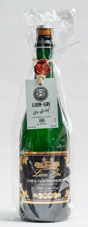 Шампанское «Lion-Gri» 2005 белое экстра-брют. 0,75
