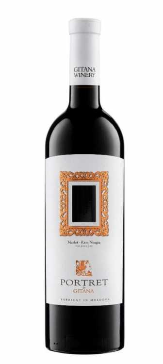 Вино «Portret de Gitana» 2021 Merlot - Rara Neagra. 0,75