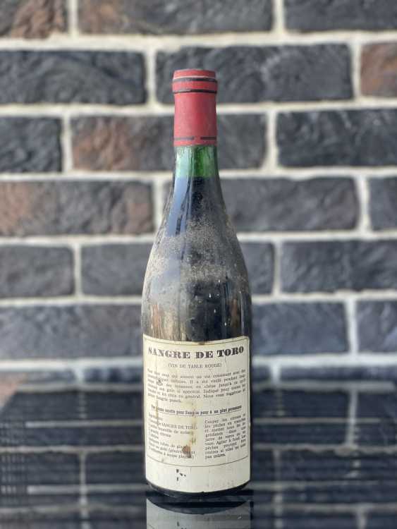 Вино Sangre de Toro 1964 года урожая