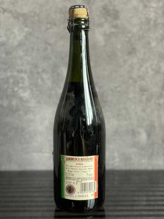 Вино Lambrusco Reggiano Riunite 1997 года урожая