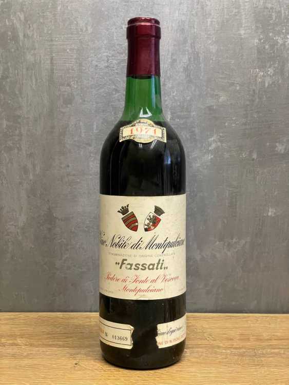 Вино Vino Nobile di Montepulciano Fassati 1971 года