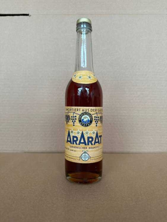 Армянский "Арарат 4 года" 1983 года. 0,5 л. Экспорт в ГДР. СССР. 