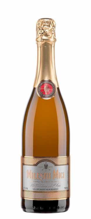 Шампанское «Moldova de Lux» белое полусухое/полусладкое, Milestii Mici. 0,75