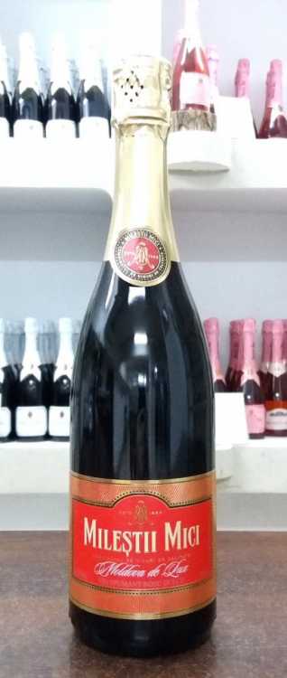 Шампанское «Moldova de Lux» красное сладкое, Milestii Mici. 0,75