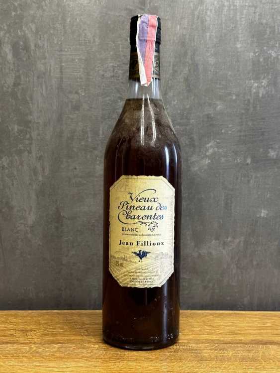 Вино Jean Fillioux Vieux Pineau Des Charentes Blanc 70-е года. 