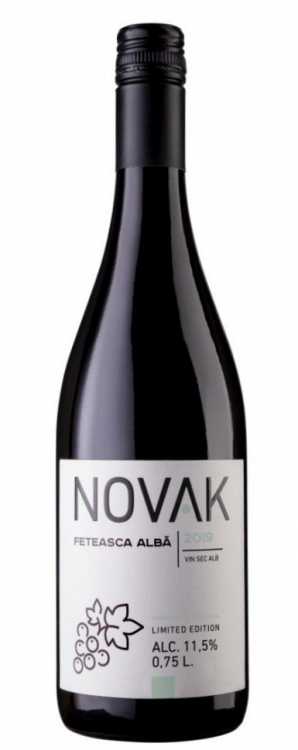 Вино «Feteasca Alba» 2020 Novak. 0,75