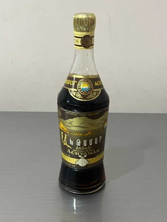 Армянский "Ахтамар 10 лет" 80-е года. 0,5 л.  СССР. Экспортный.