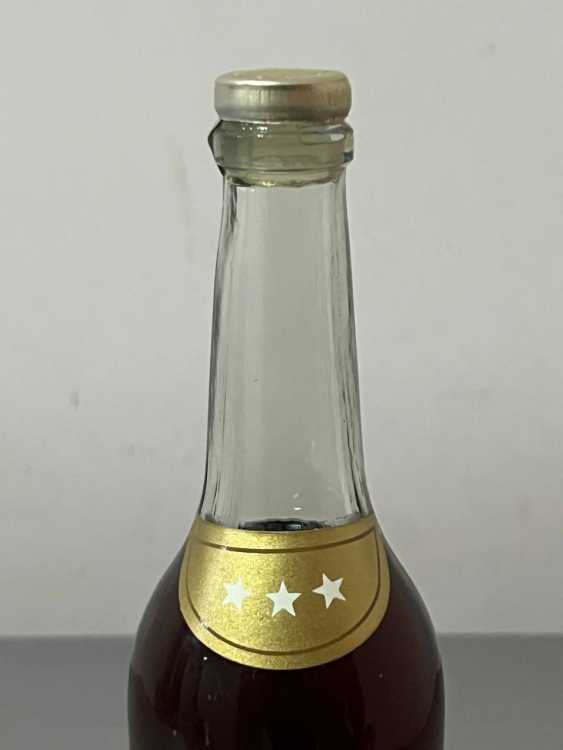 Армянский "Brandy 3 звезды" 0,5 л 1982 года. Экспорт в ГДР. 