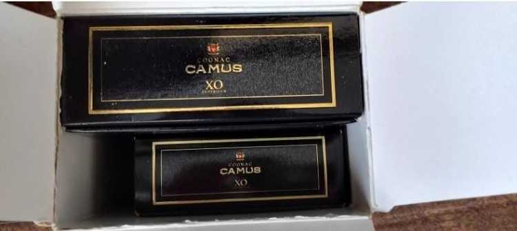Набор из двух бутылок "Camus XO" 2000-е года. 0,35 и 0,7 литра. 