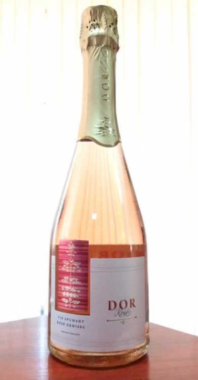Шампанское «Dor» розовое полусухое/полусладкое, Bostavan. 0,75
