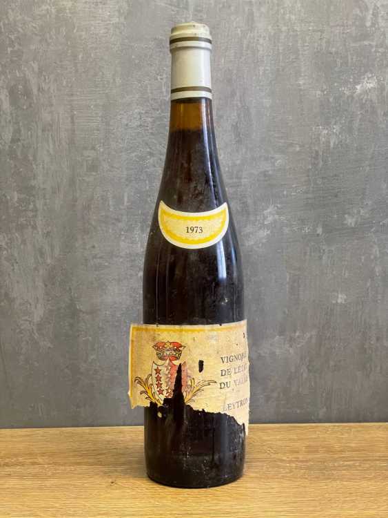 Вино Vignoble de Létat du Valais 1973 года