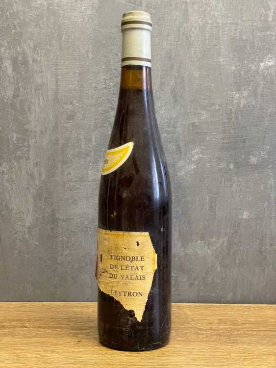 Вино Vignoble de Létat du Valais 1973 года